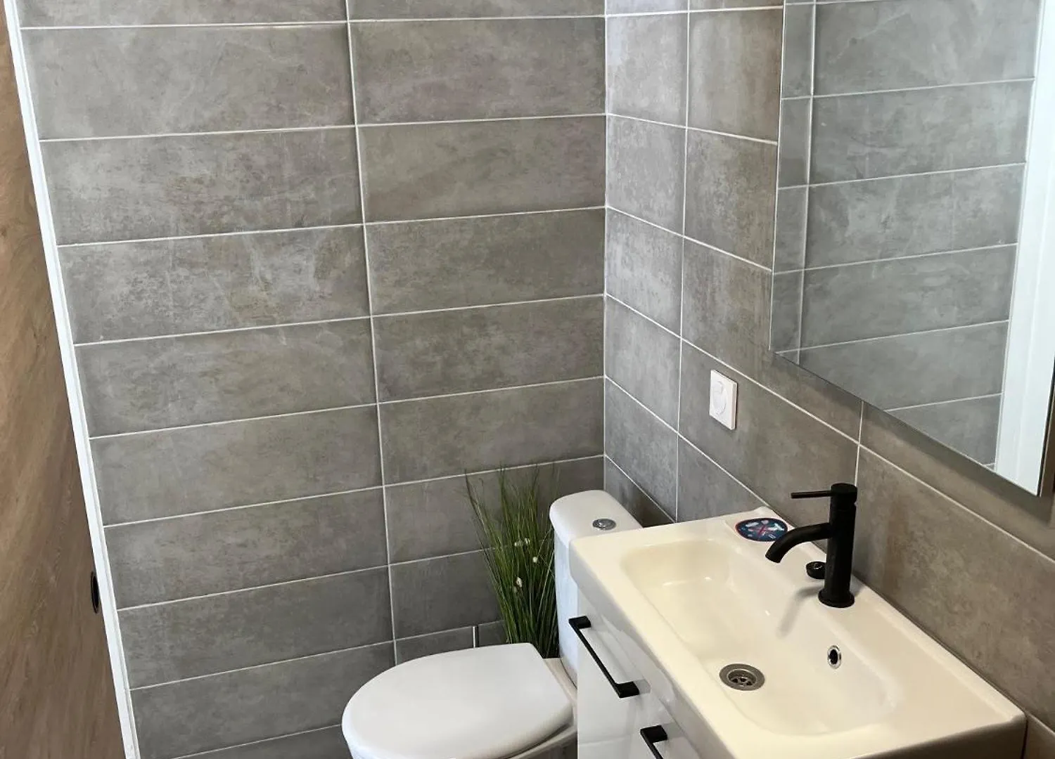 Chambre Studio Confort Vue Piscine Baie-Mahault 0*,  Guadeloupe